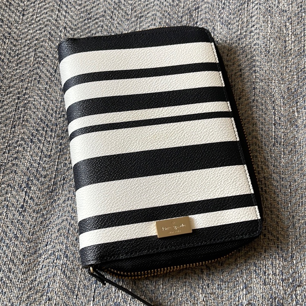 Kate Spade Black And White planner